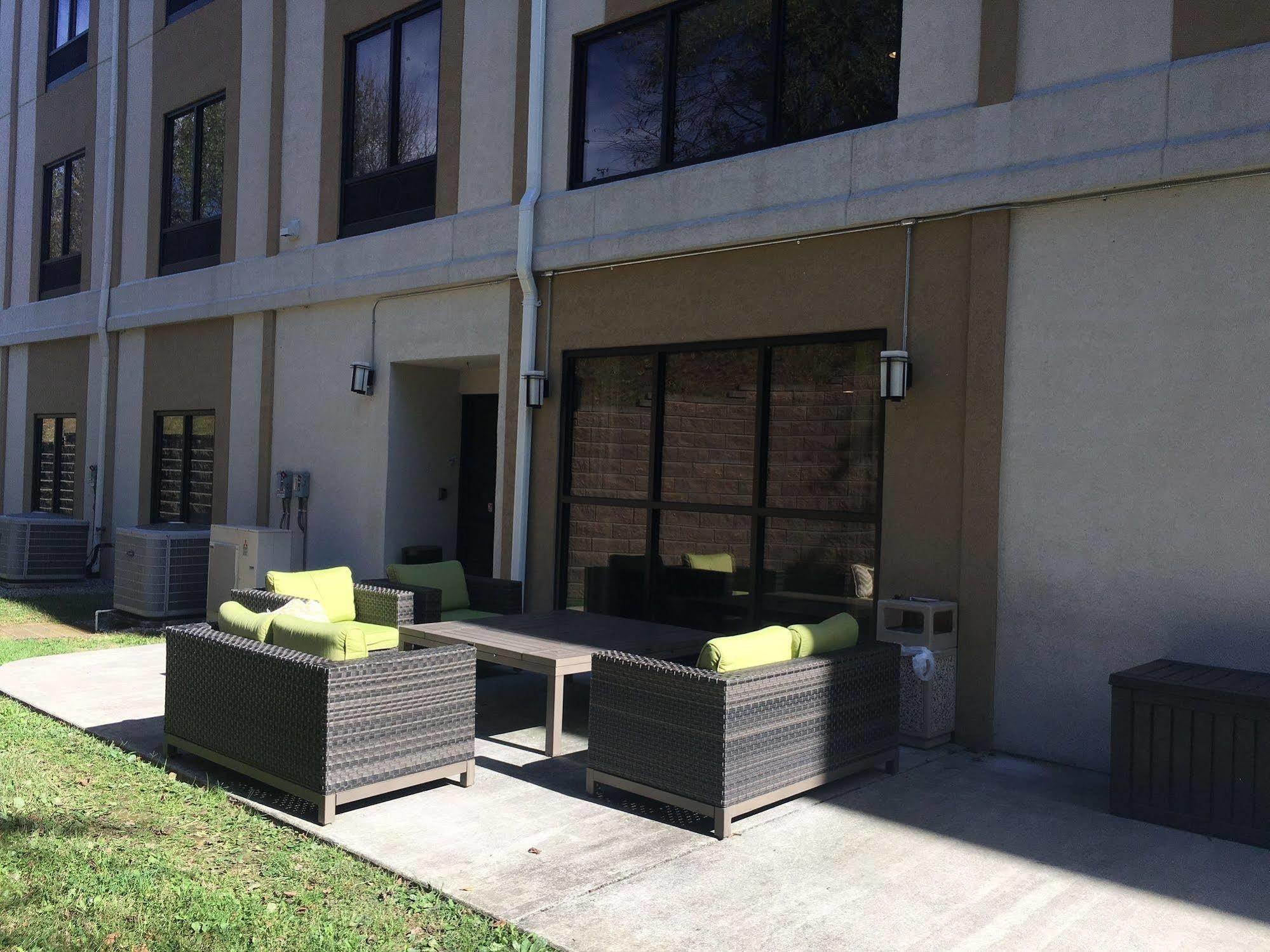 Holiday Inn Express Johnson City By Ihg Zewnętrze zdjęcie